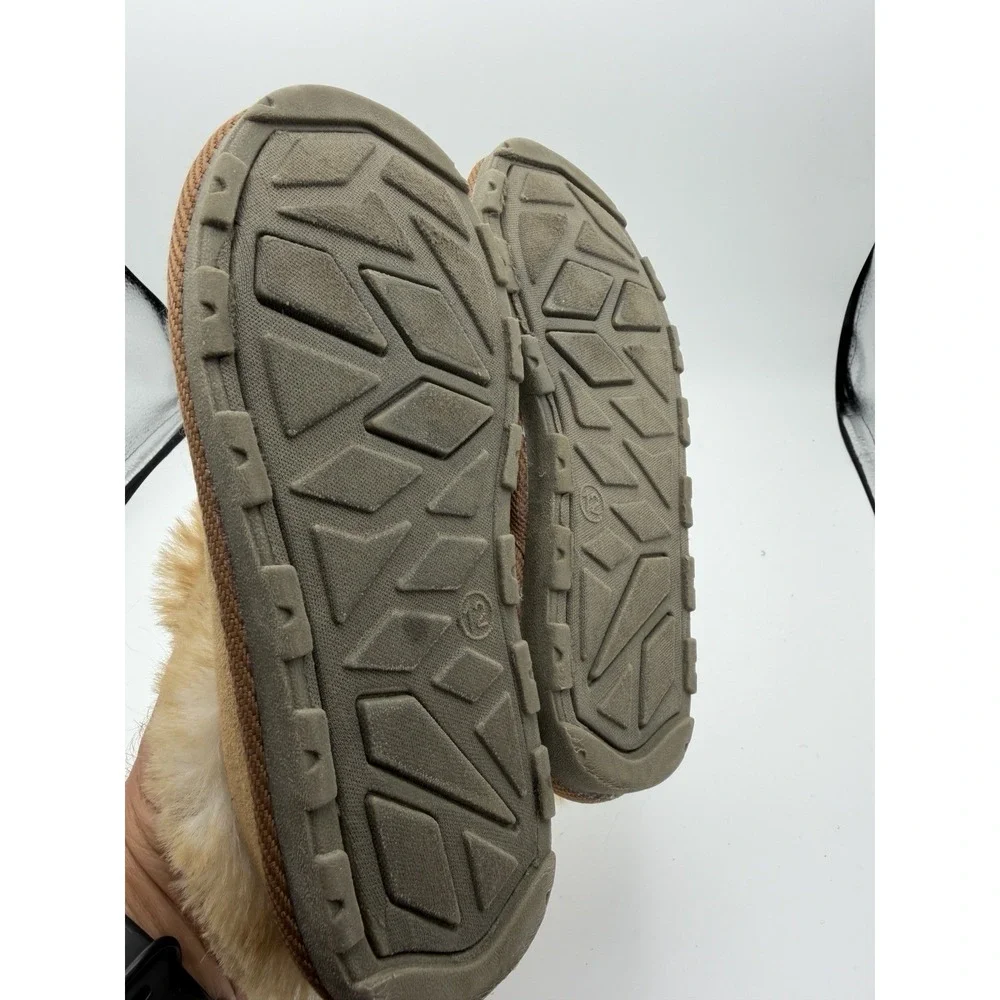 Target Kids Size 12 Brown Faux Fur Lined Moccasin Slippers Slip On. 1802